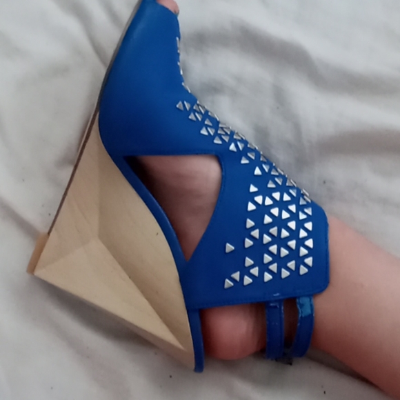 Size 8 rachel wedges - Picture 2 of 4